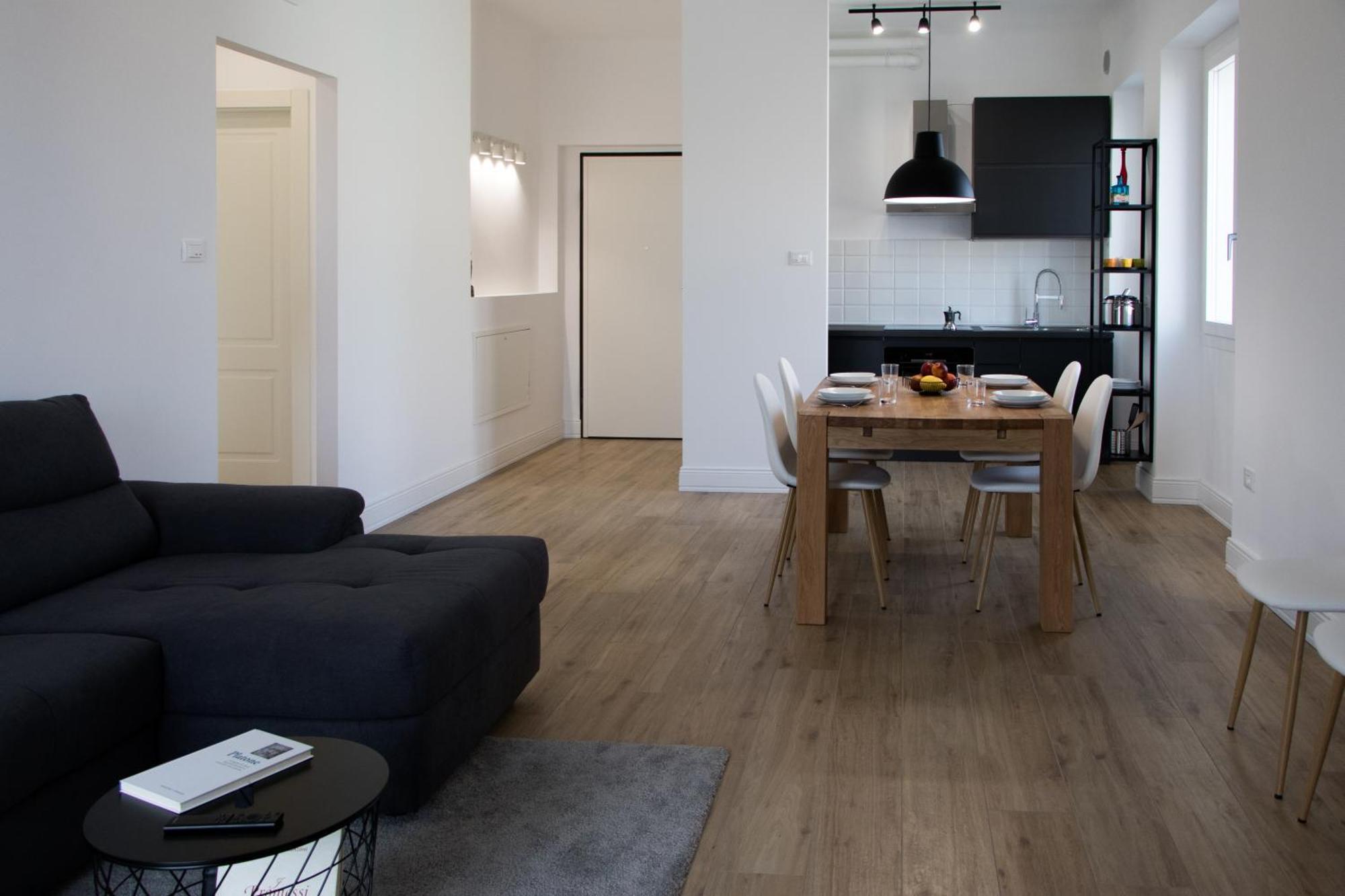 Suite Home Da Pietro, Centrale E Vicino Al Mare San Benedetto del Tronto Exteriör bild