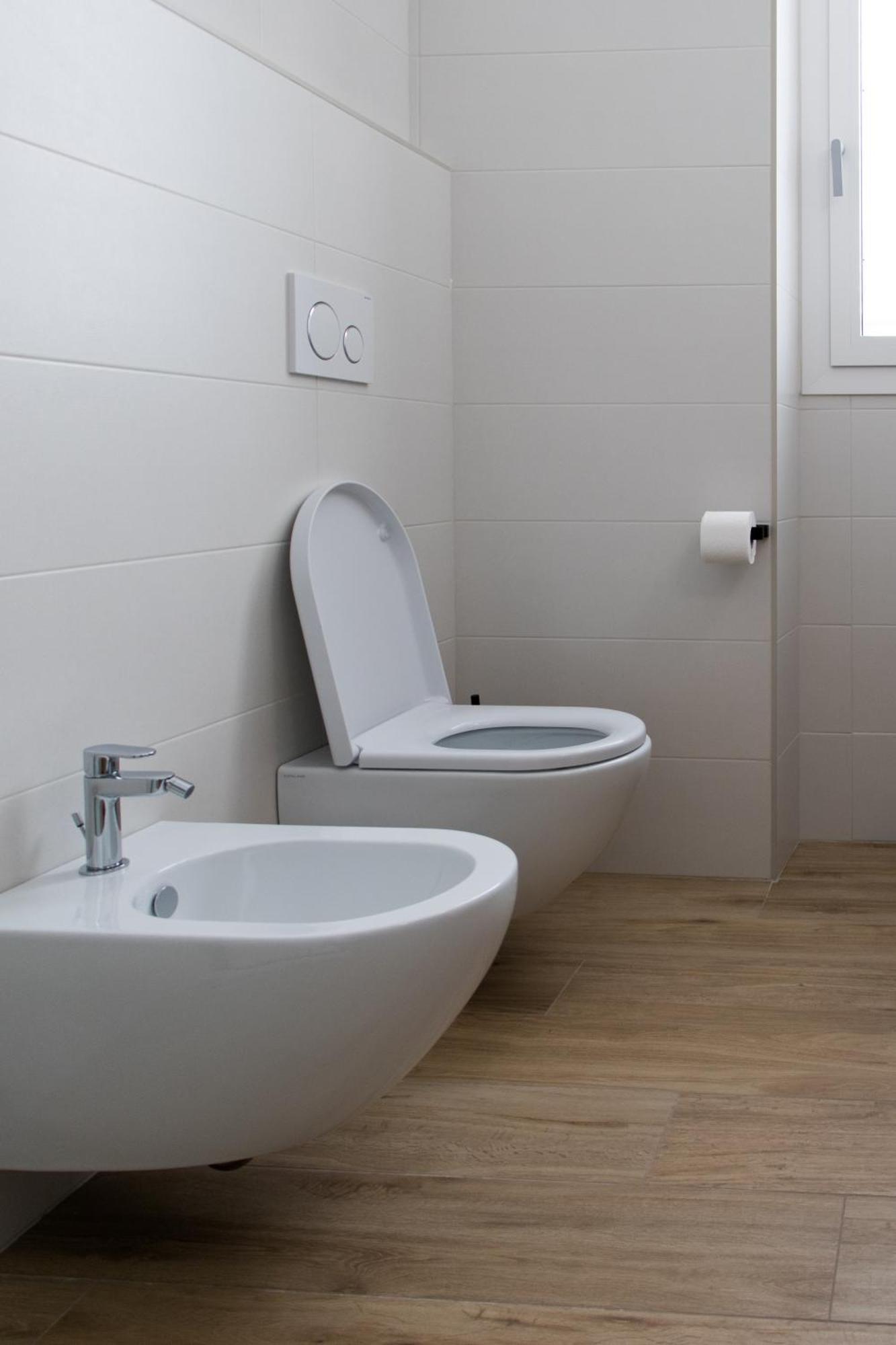 Suite Home Da Pietro, Centrale E Vicino Al Mare San Benedetto del Tronto Exteriör bild