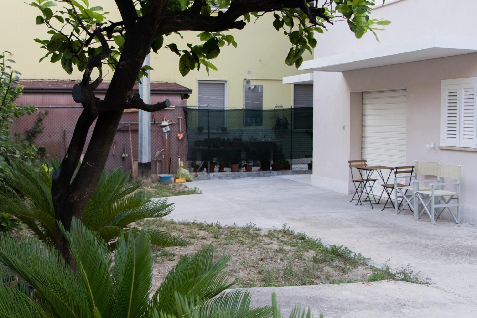 Suite Home Da Pietro, Centrale E Vicino Al Mare San Benedetto del Tronto Exteriör bild